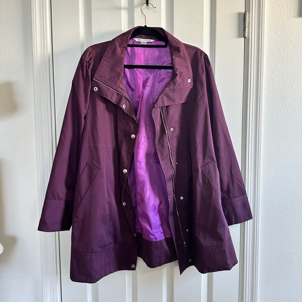 Women’s L purple raincoat